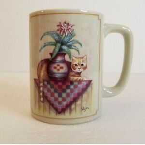 Vintage OTAGARI cat mug. Fiji graphics yellow tabby cat and flower vase cup